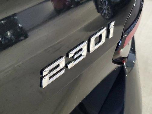 2026 BMW 230 i