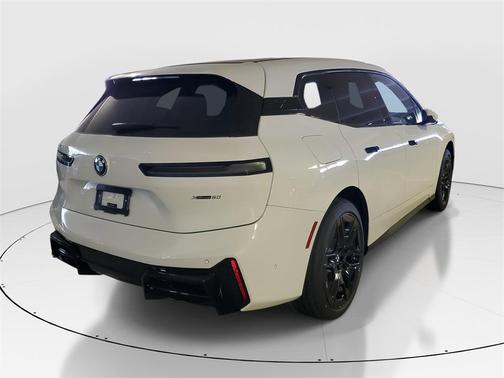 2026 BMW iX xDrive60