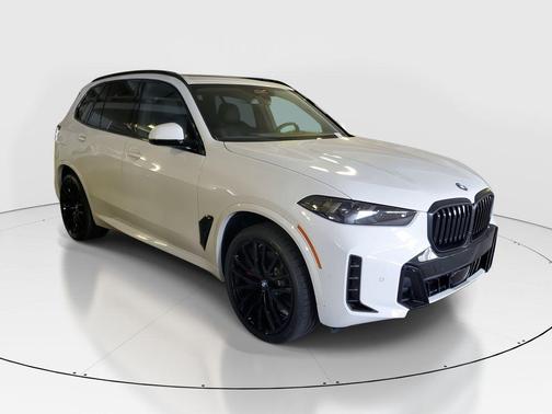 Alpine White 2026 BMW X5 sDrive40i