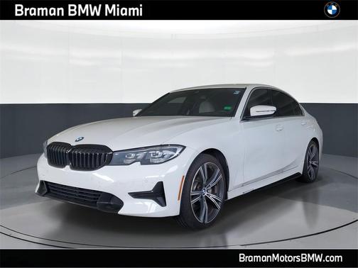2020 BMW 330 i