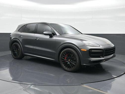 2021 Porsche Cayenne GTS