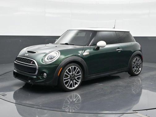 British Racing Green Metallic 2018 MINI Hardtop Cooper S