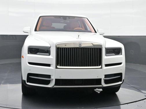 2024 Rolls-Royce Cullinan Base