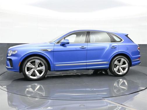 2024 Bentley Bentayga V8