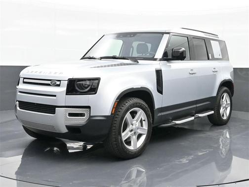 2022 Land Rover Defender 110 SE