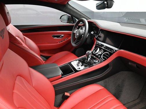 2022 Bentley Continental GT V8