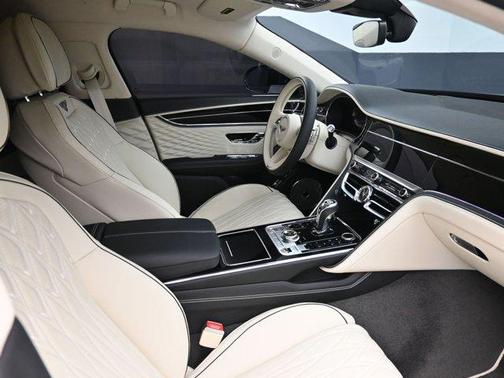 2026 Bentley Flying Spur Azure