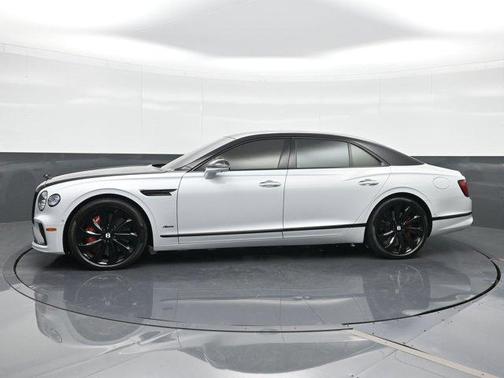 2026 Bentley Flying Spur Azure