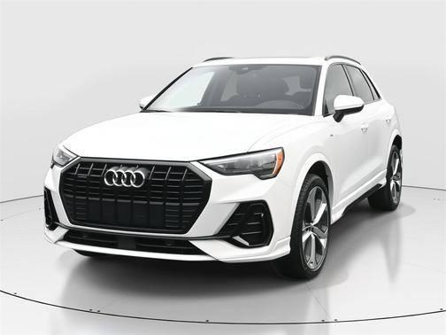 2021 Audi Q3 45 S line Premium
