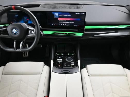 2024 BMW i5 M60