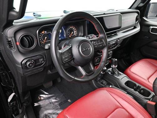 2024 Jeep Wrangler Rubicon 392