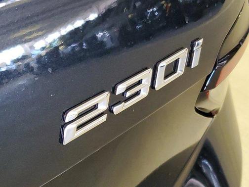 2026 BMW 230 i