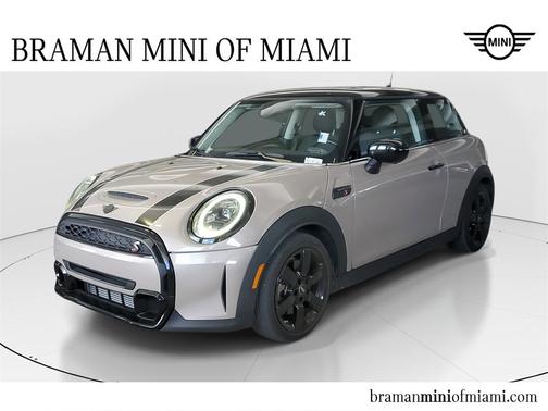 2023 MINI Hardtop Cooper