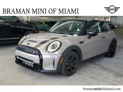2023 MINI Hardtop Cooper