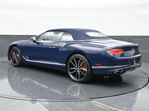 2022 Bentley Continental GT V8