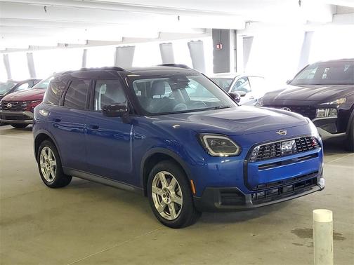 2025 MINI Countryman S