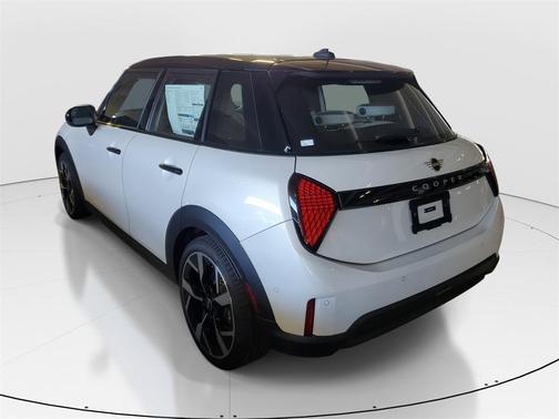 2026 MINI Hardtop 