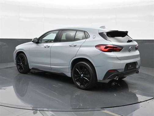 2023 BMW X2 sDrive28i
