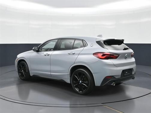 2023 BMW X2 sDrive28i