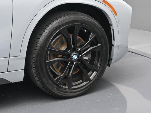 2023 BMW X2 sDrive28i