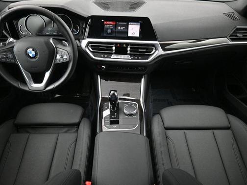 2020 BMW 330 i