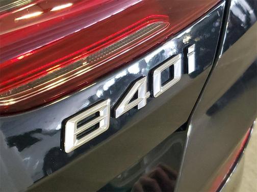 2026 BMW 840 i