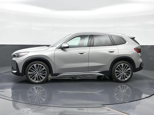 Space Silver 2024 BMW X1 xDrive28i