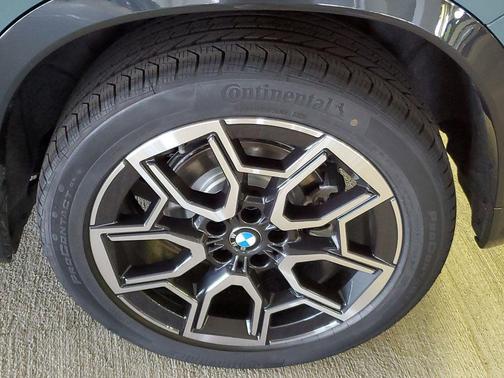 Green Metallic 2026 BMW X1 xDrive28i