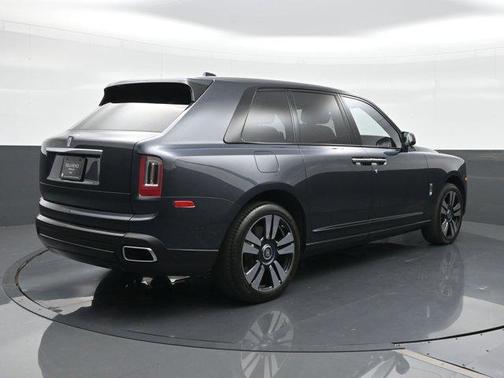 2023 Rolls-Royce Cullinan 