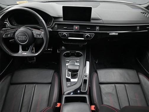 2019 Audi A4 2.0T Premium Plus