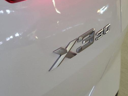 Alpine White 2026 BMW X3 30 xDrive
