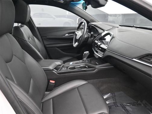 2021 Cadillac CT4 Luxury