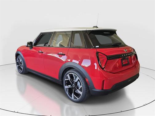 2025 MINI Hardtop Cooper