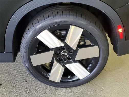 2025 MINI Countryman S