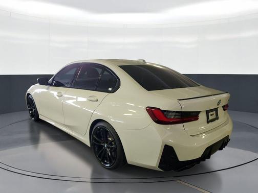 Alpine White 2023 BMW M340 i