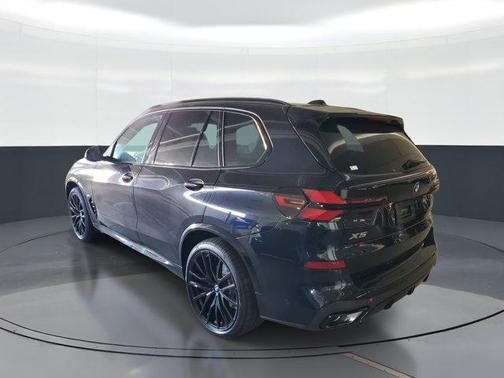 Black 2026 BMW X5 xDrive40i