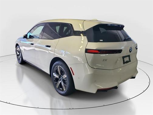 2026 BMW iX xDrive45