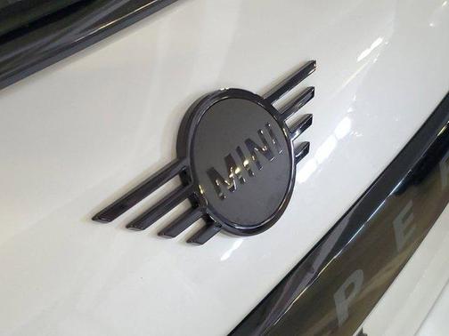 2026 MINI Hardtop JCW