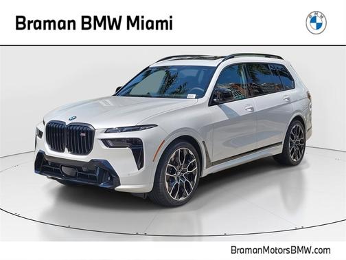 2025 BMW X7 M60i