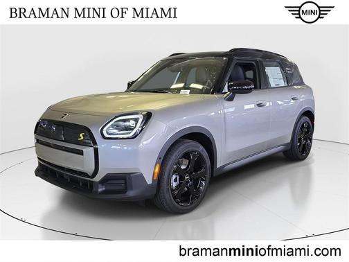 2025 MINI Countryman Base