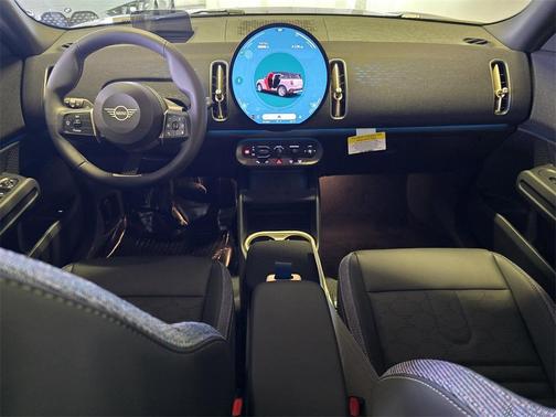 2025 MINI Countryman Base