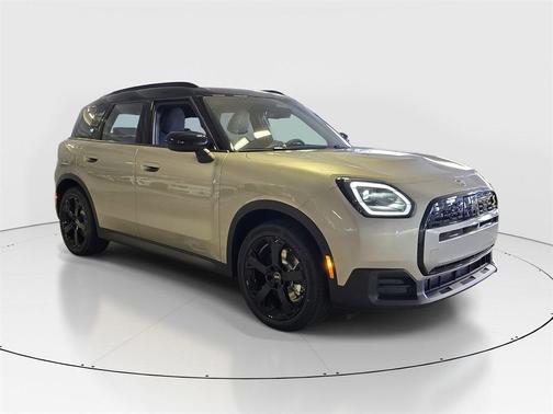 2025 MINI Countryman Base