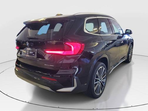 Jet Black 2026 BMW X1 xDrive28i