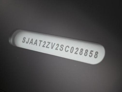 2025 Bentley Bentayga V8