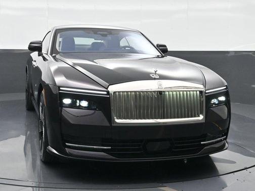 2025 Rolls-Royce Spectre 