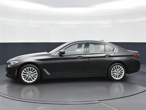 2023 BMW 530 i