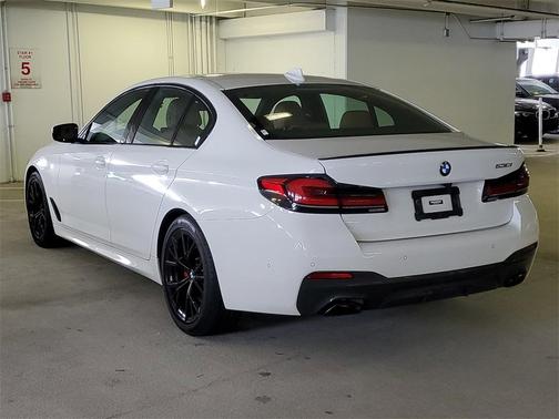 2023 BMW 530 i