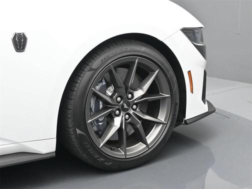 2024 Ford Mustang Dark Horse