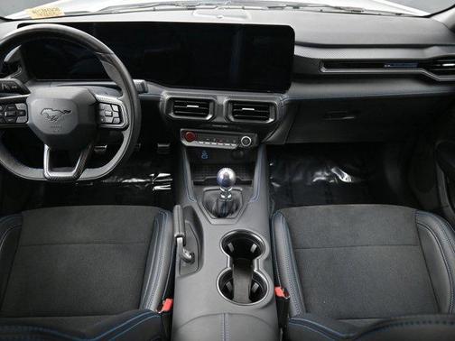 2024 Ford Mustang Dark Horse