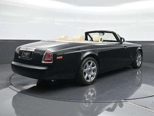 2010 Rolls-Royce Phantom Drophead Coupe Base
